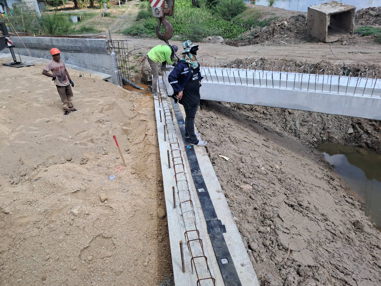 งานวาง Box Girder สะพานคลองขวางล่าง
